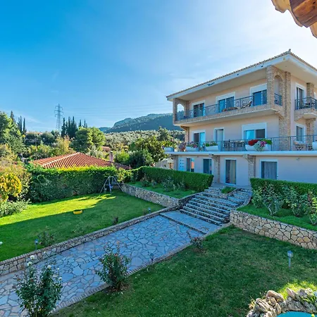 Thea Holiday home *